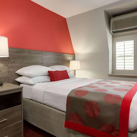 Ramada By Wyndham Oakland Downtown City Center Exterior foto