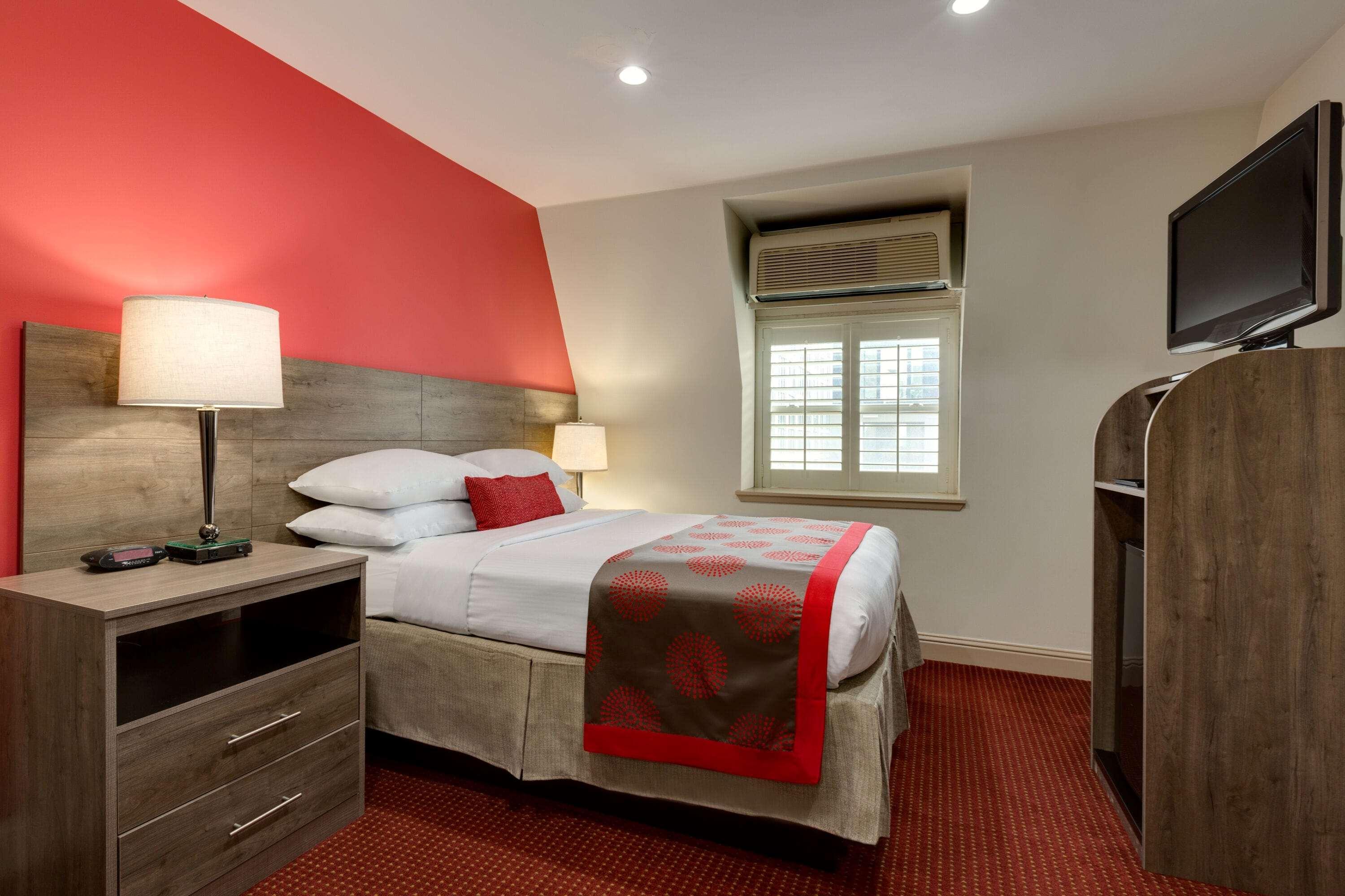 Ramada By Wyndham Oakland Downtown City Center Exterior foto