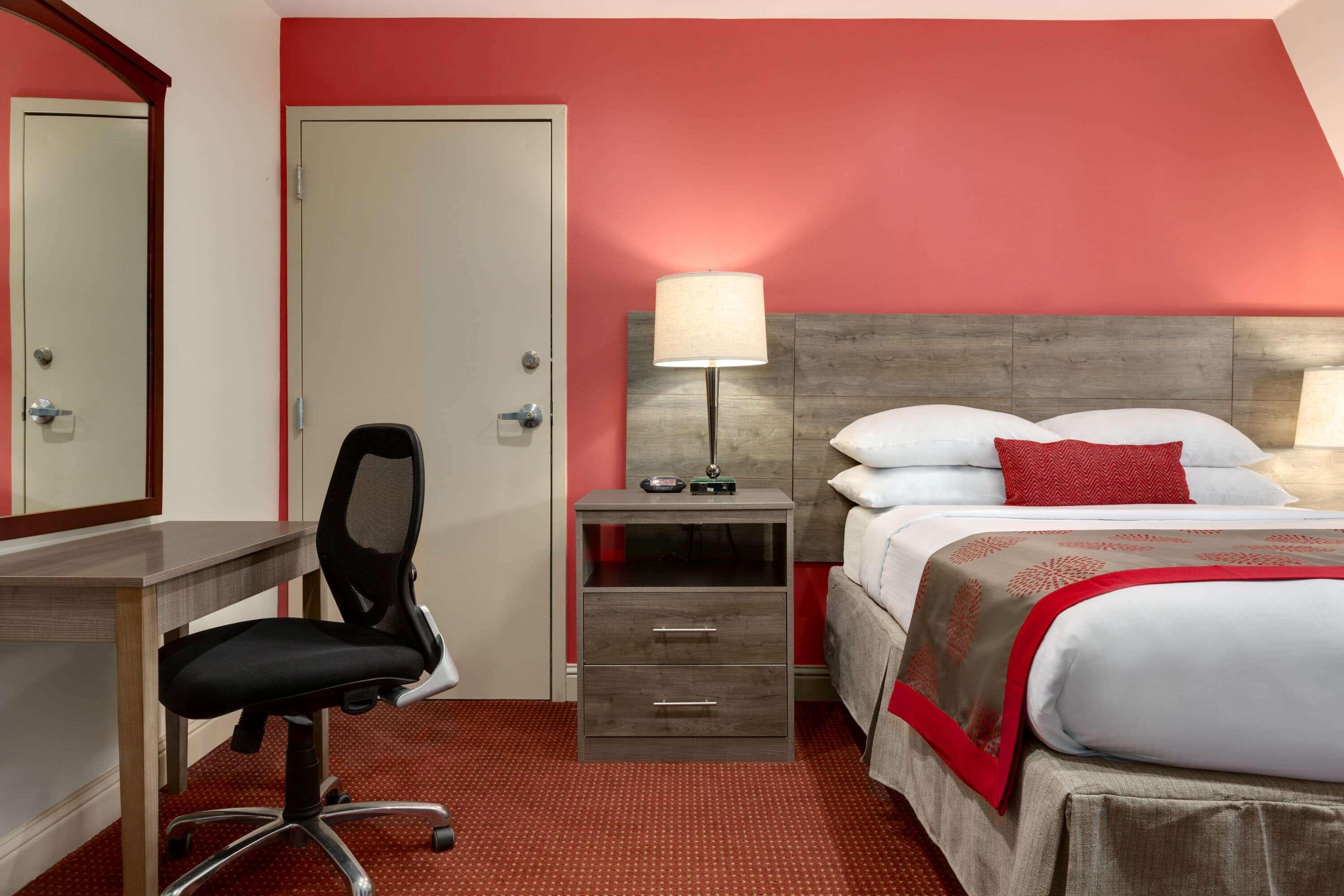 Ramada By Wyndham Oakland Downtown City Center Exterior foto